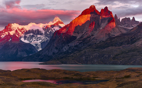 Sunrise,Parque Nacional Torres del Paine, Patagonia,Chile