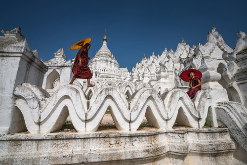 Monks of White Stupa