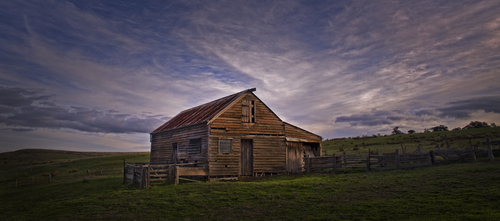deserted barn, Victoria, Australia