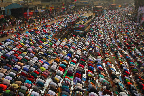 Bangladeshi Muslims Offer Friday Prayers by Anik Rahman(NurPhoto)