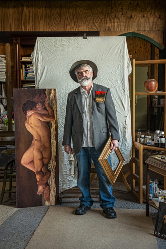 Artist Graham Cox