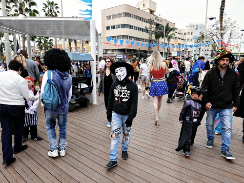anonymous‬‏