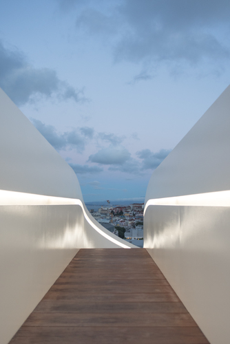Skybridge