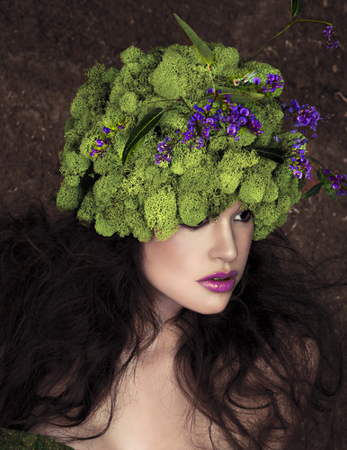 Moss hat