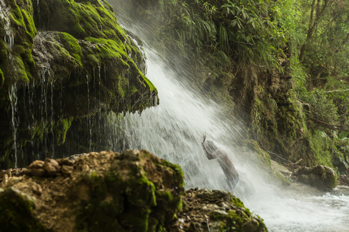 Saut d'Eau Worship