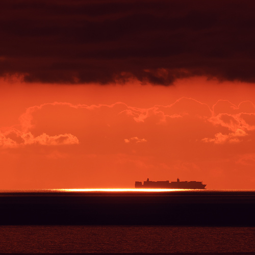 Golden shipping