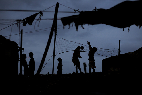Children of Tondo. 