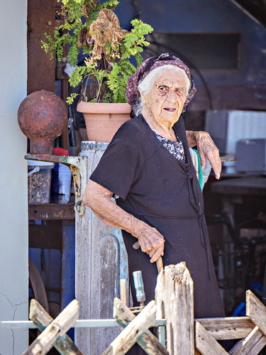 The Old Lady of Poros
