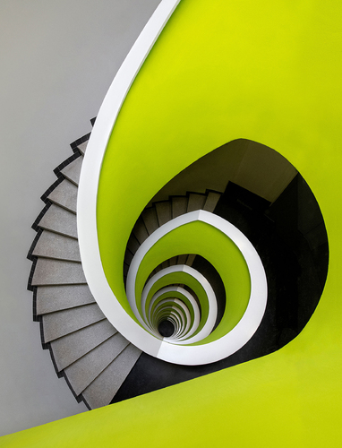 Lively Spiral