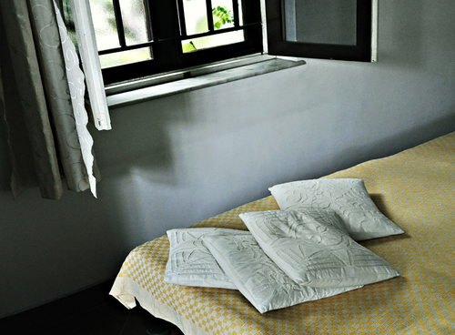 PILLOWS