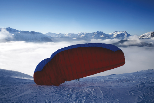 PARACHUTE