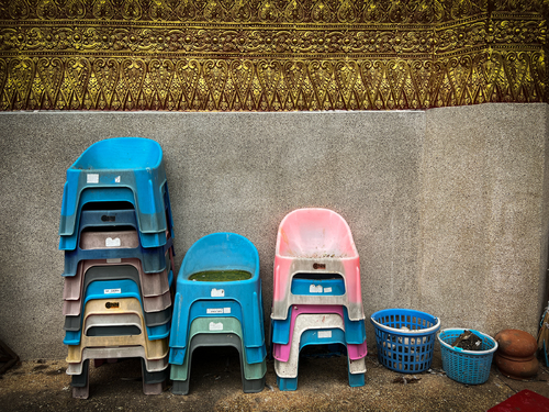 chairs tempel