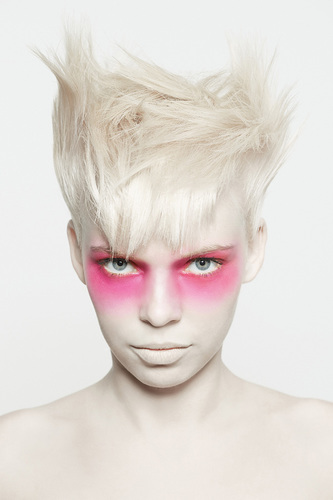 Pascal Van Loenhout / Redken.