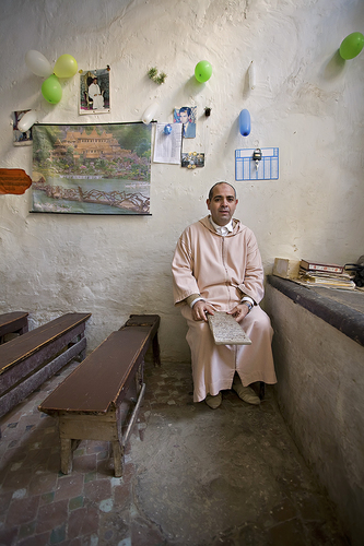 Teacher awaits class