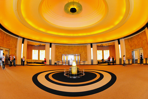 The A-Round Room