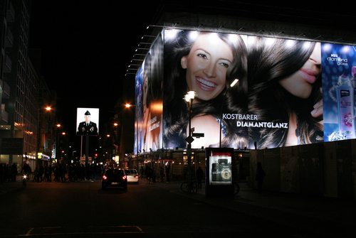 Check Point Charlie - Berlin
