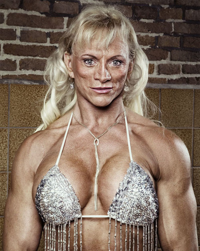 female bodybuilder - fabi