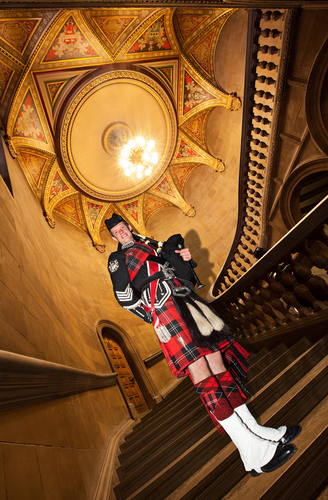Bagpiper Roddy 5