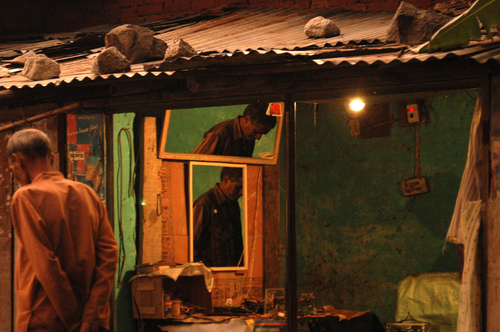 Barber Shop, Sidhibari, INDIA