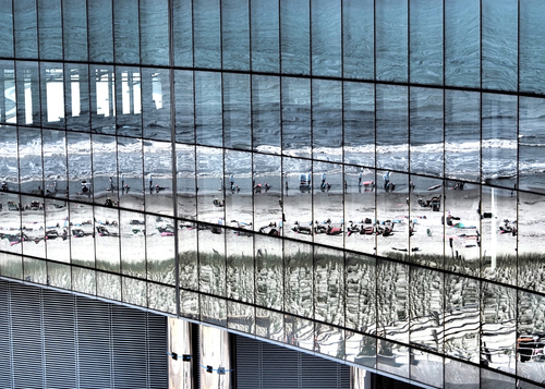 Glass Waves
