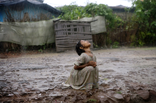 An Angel under the rain