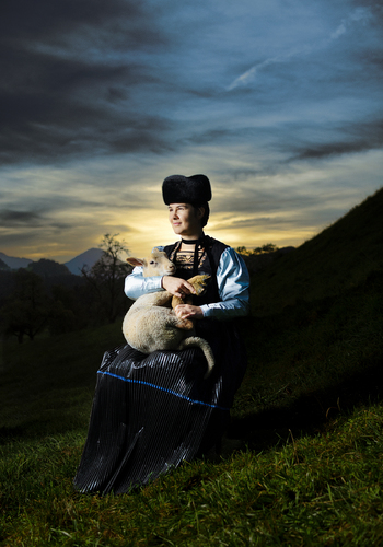 SHEPHERDESS