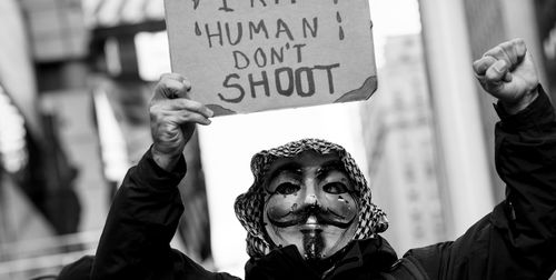 ...dont shoot....