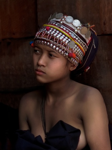 Akka girl