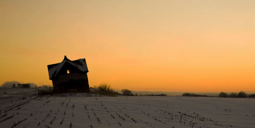 I90/94 Tilted Barn