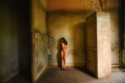 NUDE 1