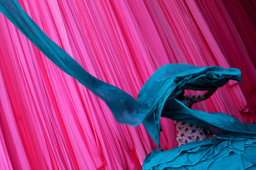 Color sari drying 