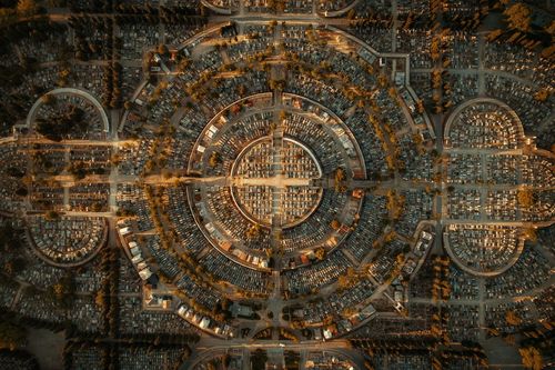 The Metropolis of the Dead