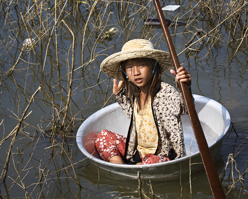 Basin Girl