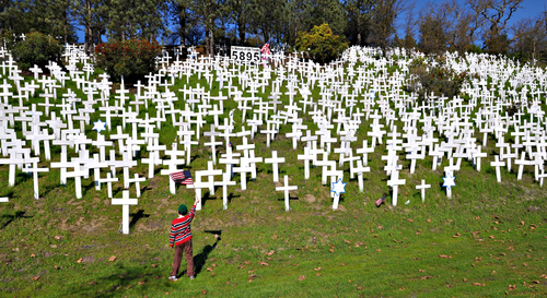 Tribute to the Troops