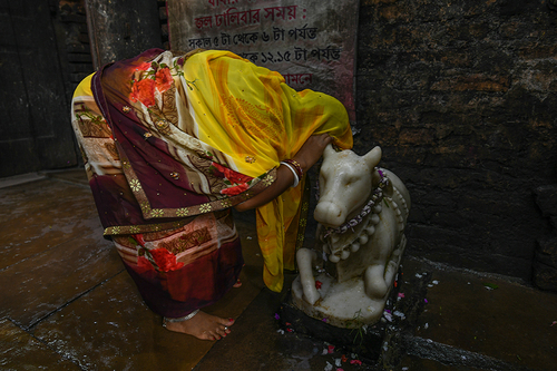 Hindu woman