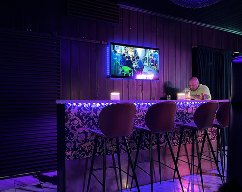 Dining Alone