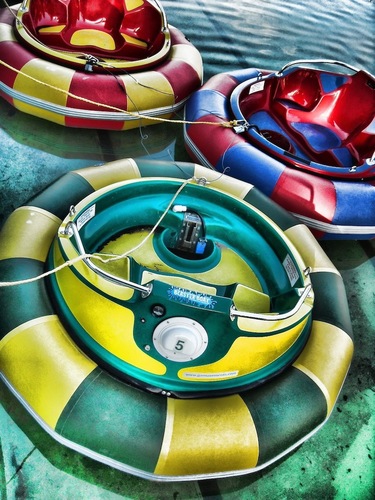 Blaster Boats at Lorne