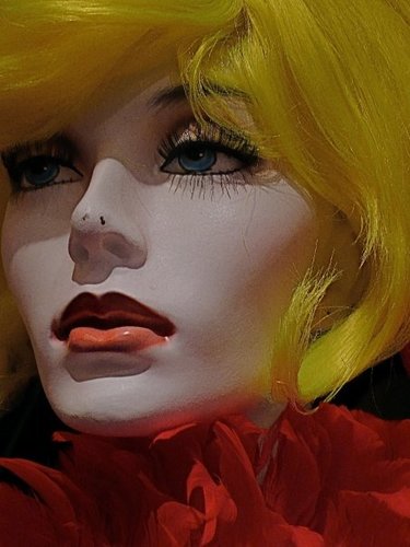 Mannequin Love #1