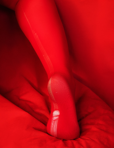 Color: Red