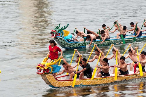 Dragon boat race