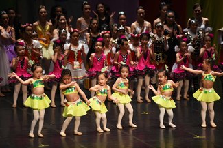Color Awards Winners and Nominees
