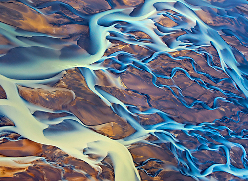 Dancing Rivers