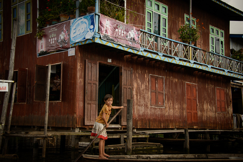 Inle Girl