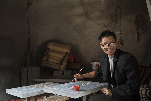 The gravestones painter