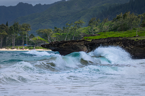 Northshore waves