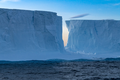 Blue Berg