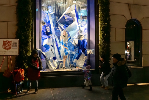 Berdorf Holiday Window #4