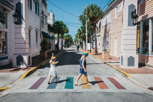 Rainbow Ave