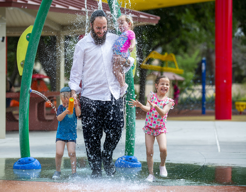 Rabbi Cools Off