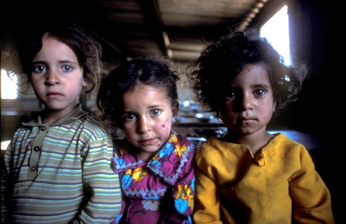 Palestine Refugee girls